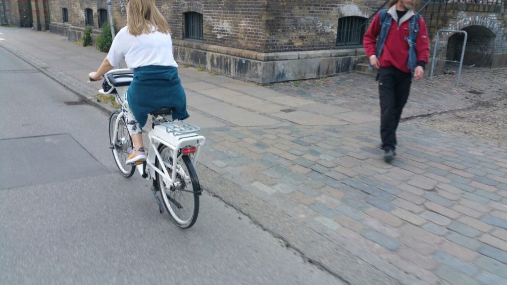 Det er virkelig helt herlig å oppleve København på elektrisk bysykkel! Unna vei!